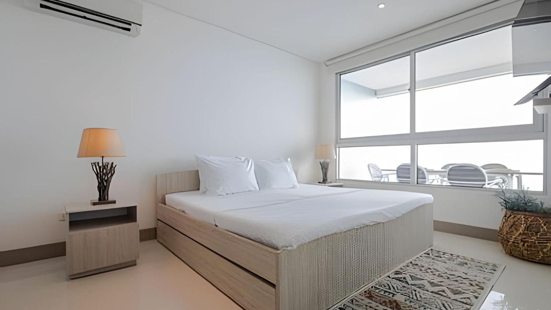 Laurdhomes Lujoso Apto Piso 28 Frente Al Mar, 2bth Apartment *