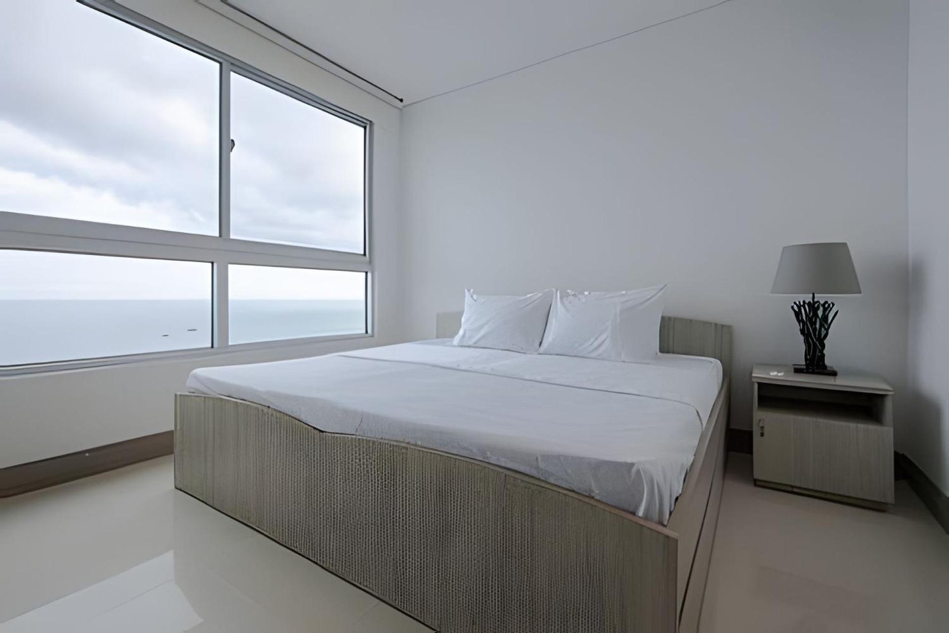 Laurdhomes Lujoso Apto Piso 28 Frente Al Mar, 2bth *