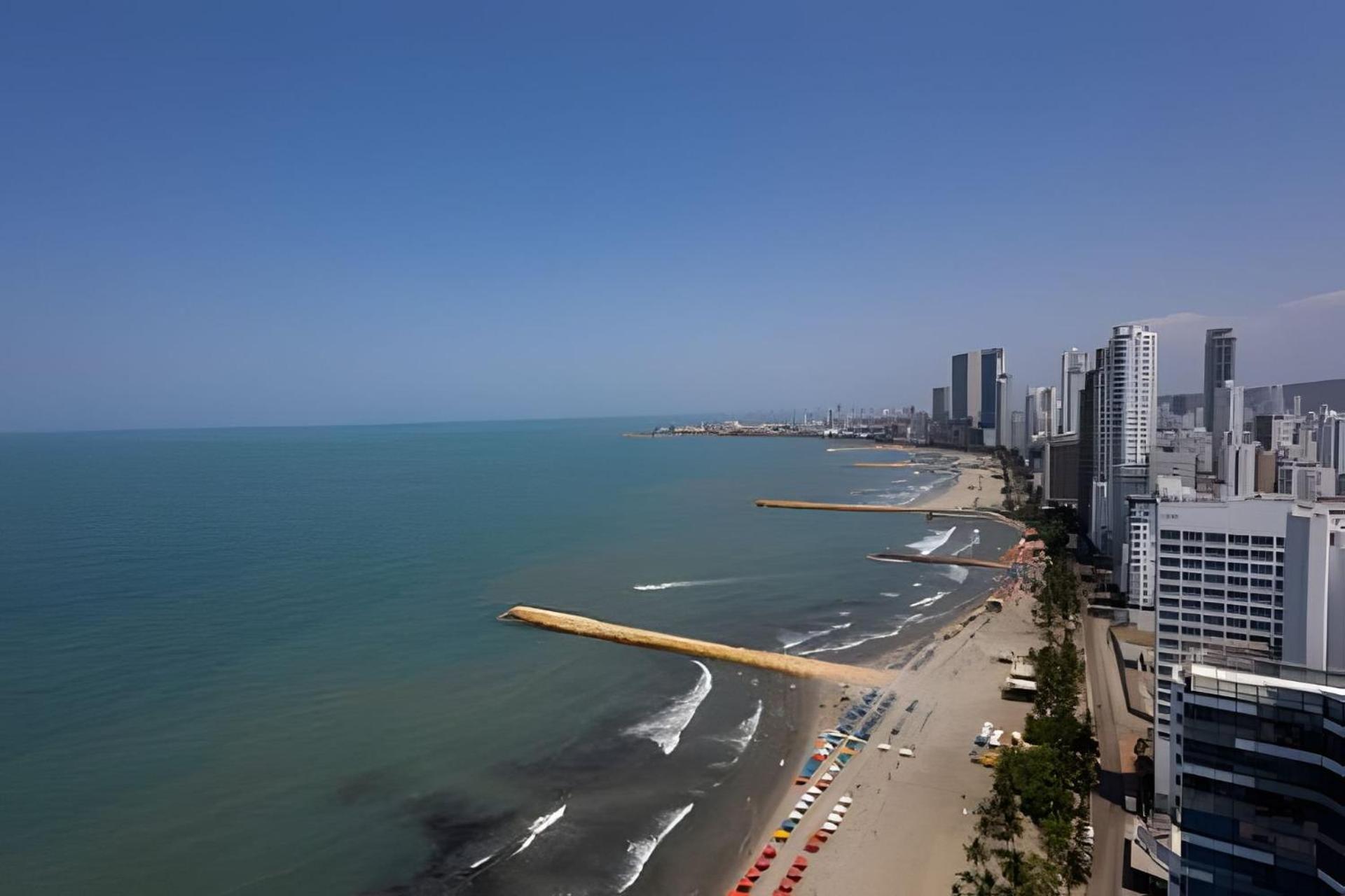 Apartamento Laurdhomes Lujoso Apto Piso 28 Frente Al Mar, 2bth *