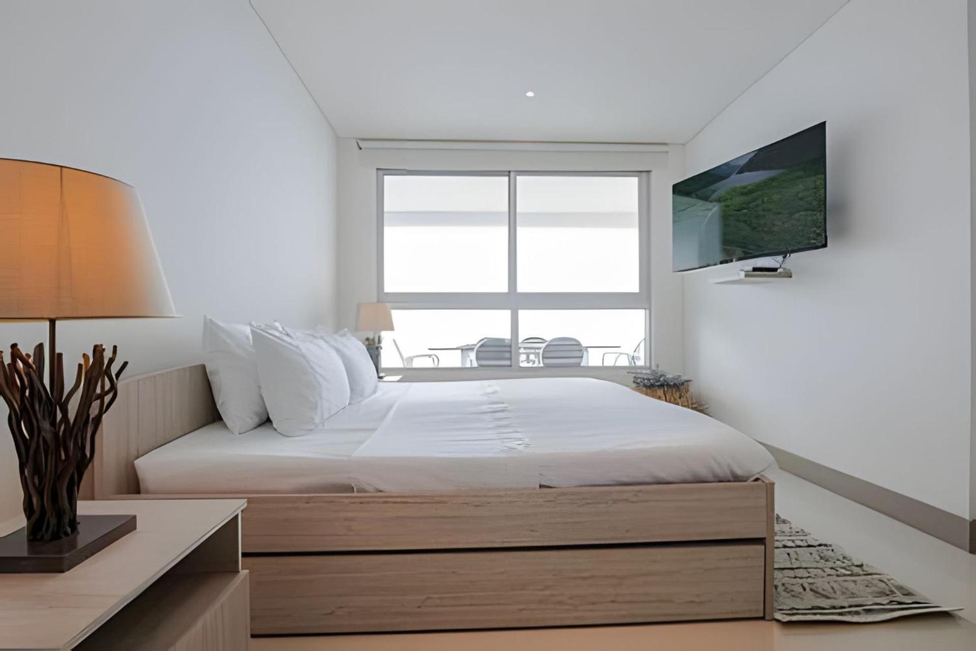 Laurdhomes Lujoso Apto Piso 28 Frente Al Mar, 2bth Apartamento