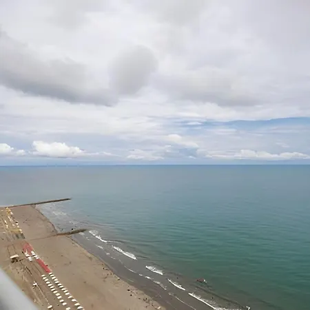 Laurdhomes Lujoso Apto Piso 28 Frente Al Mar, 2bth Apartamento *