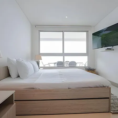 Laurdhomes Lujoso Apto Piso 28 Frente Al Mar, 2bth Apartamento